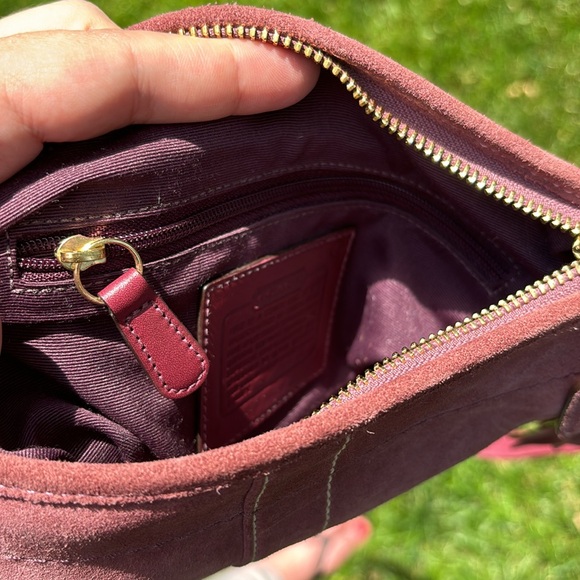 Coach | Vintage Rose & aubergine soft suede and leather Hamptons Pouch Crossbody - Picture 9 of 9